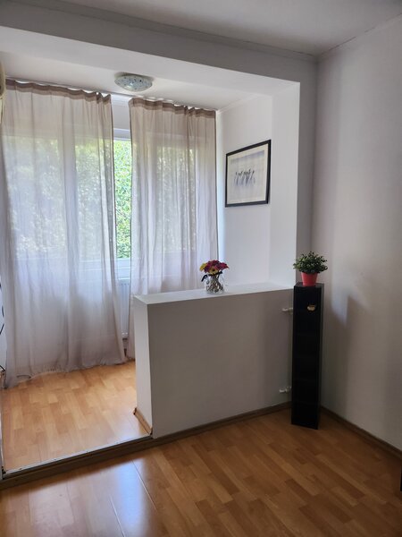 Drumul Taberei, 1 Mai, Compozitorilor