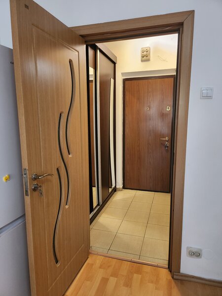 Drumul Taberei, 1 Mai, Compozitorilor